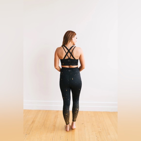 NWOT Maven Thread Moon Leggings 🌙 - Picture 2 of 6